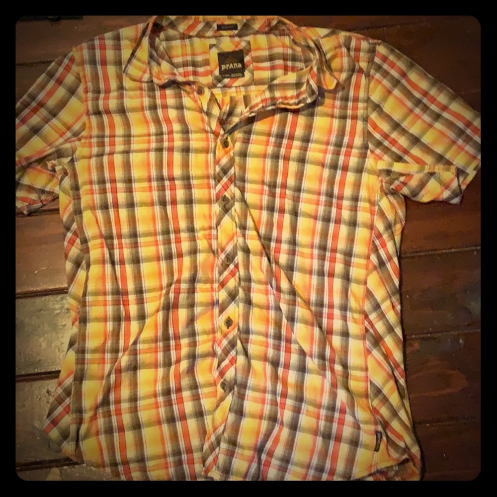 Prana men’s short sleeved shirt